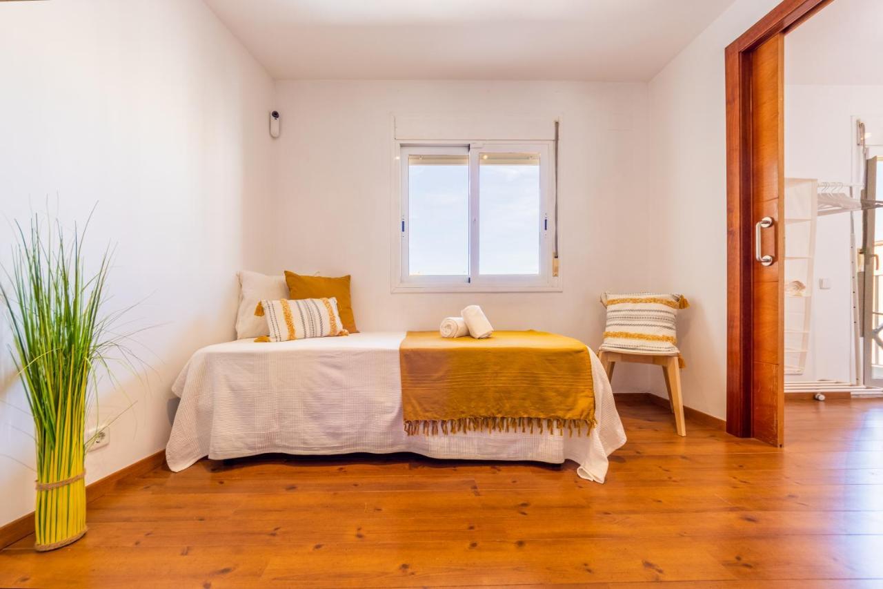 Wooow!!! Atic Centric Amb Terrassa Apartment Tarragona Exterior photo